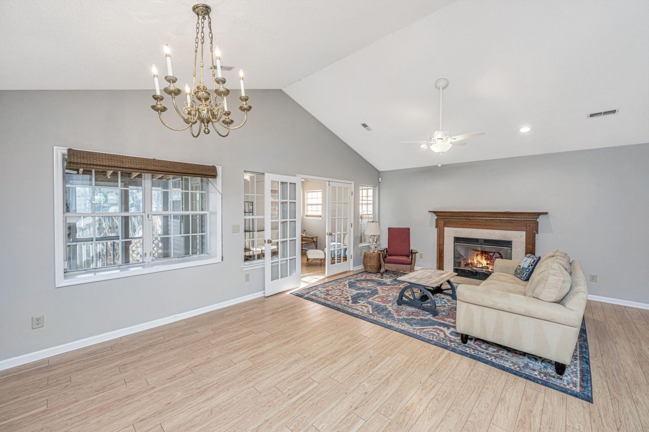 177 Briarwood Drive Photo 4