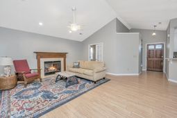 177 Briarwood Drive photo 4