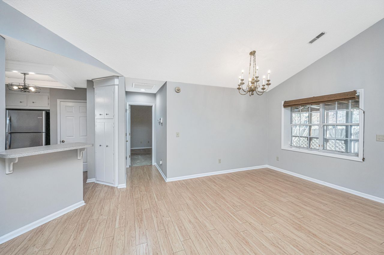 177 Briarwood Drive Photo 9