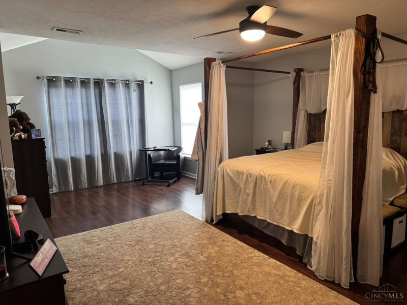 1137 Hayward Circle, Miami Twp, OH 45150 Photo 10