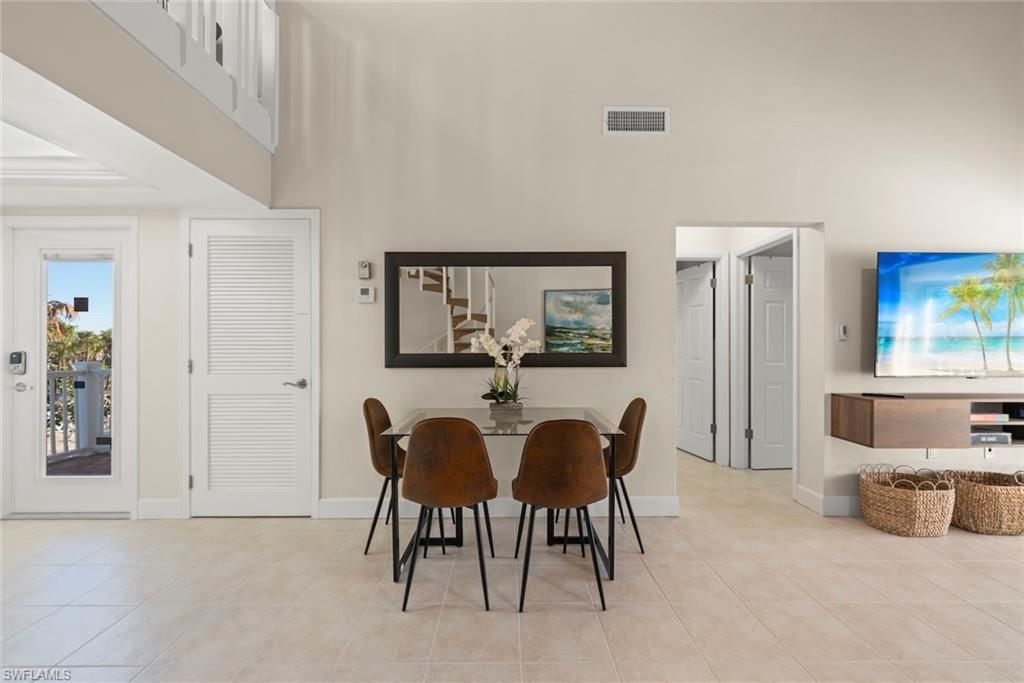 2321 W Gulf Dr, Unit 3D, Sanibel, FL 33957 Photo
