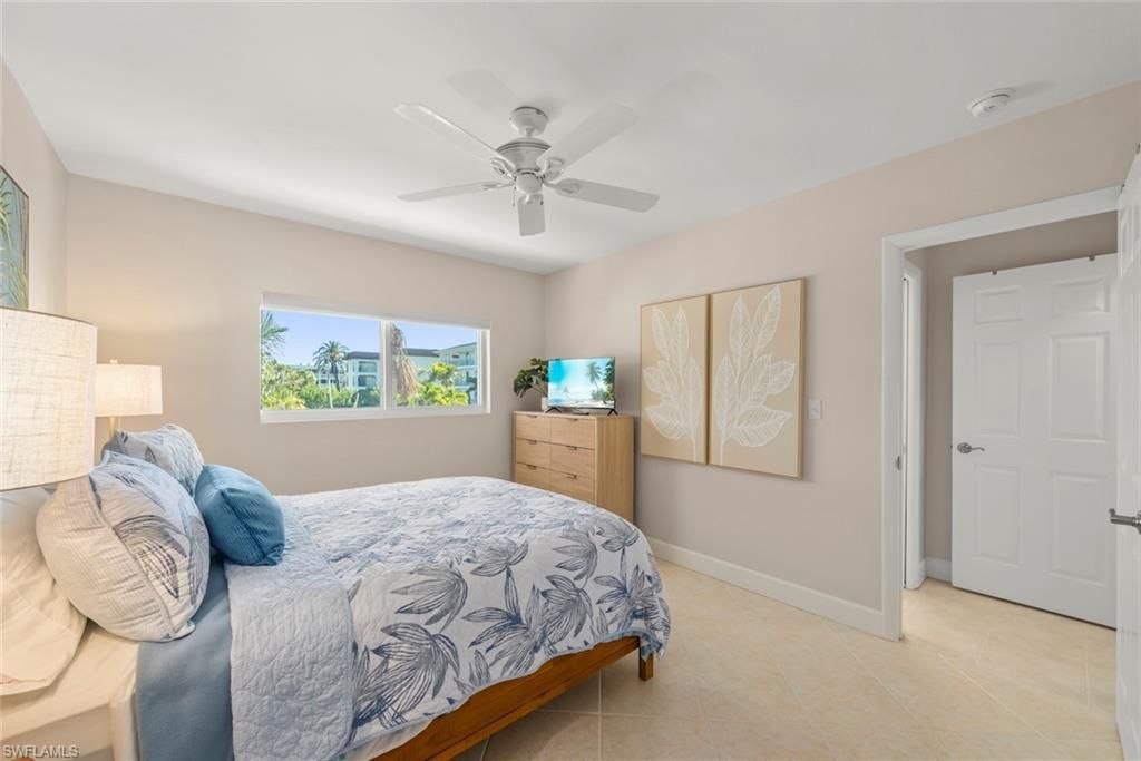 2321 W Gulf Dr, Unit 3D, Sanibel, FL 33957 Photo