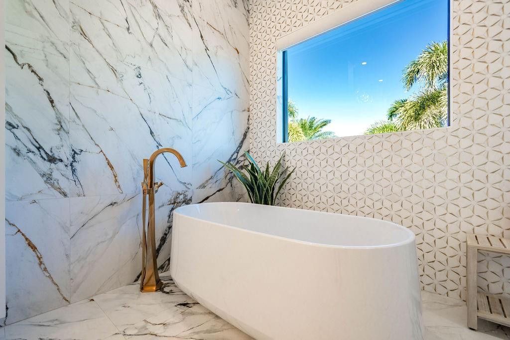 2457 NE 26th St, Lighthouse Point, FL 33064 Photo