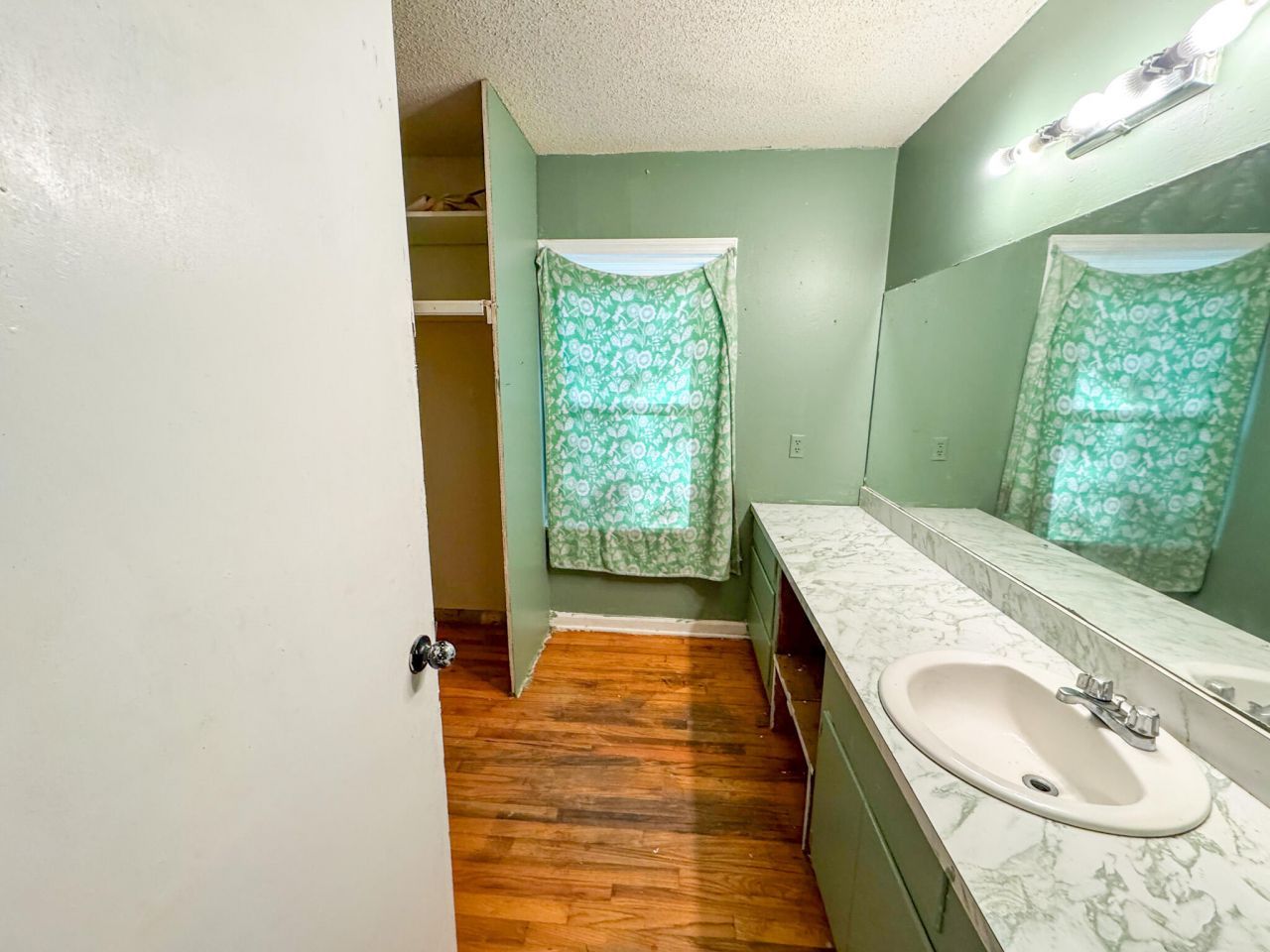 171 Parkwood Circle Photo 14