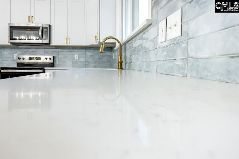 810 Avondale Drive Photo 18