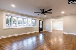 810 Avondale Drive photo 4