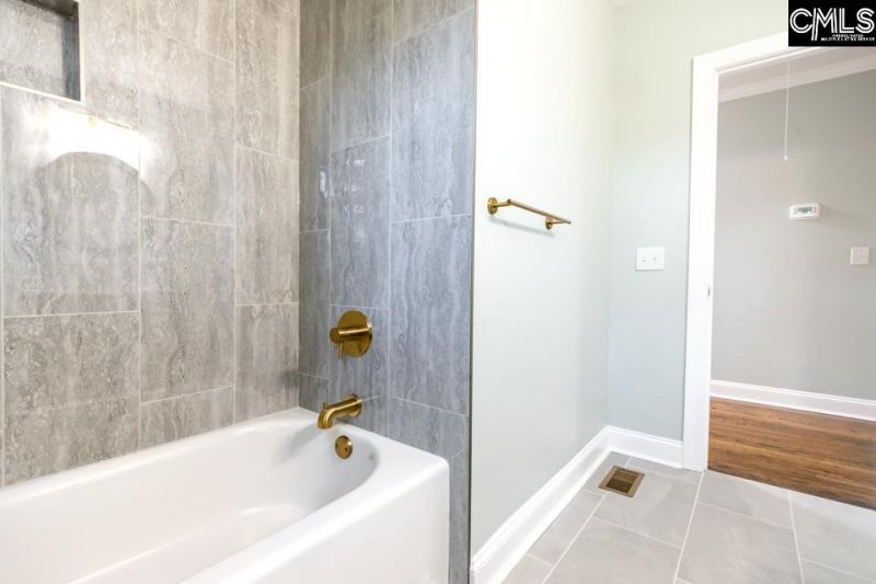 810 Avondale Drive Photo 39