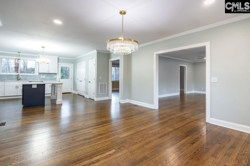 810 Avondale Drive Photo 9