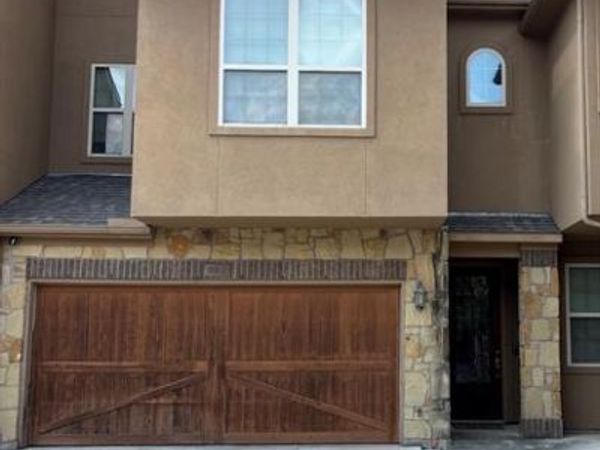 2630 Villa Di Lago, Unit 2, Grand Prairie, TX 75054