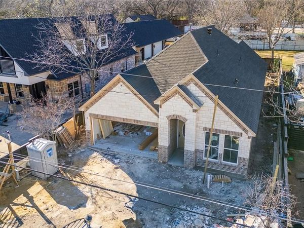 2215 Crystal Drive, Balch Springs, TX 75180