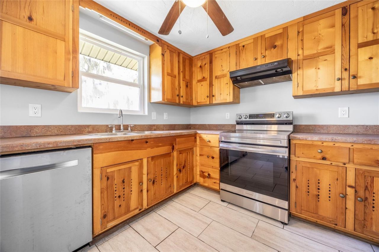 16602 NE 124th Avenue, Waldo, FL 32694 Photo