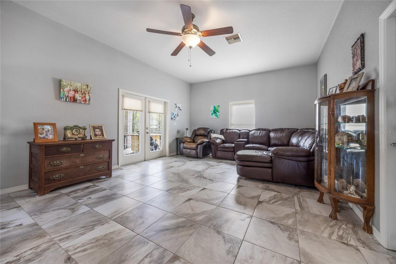 16602 NE 124th Avenue, Waldo, FL 32694 Photo