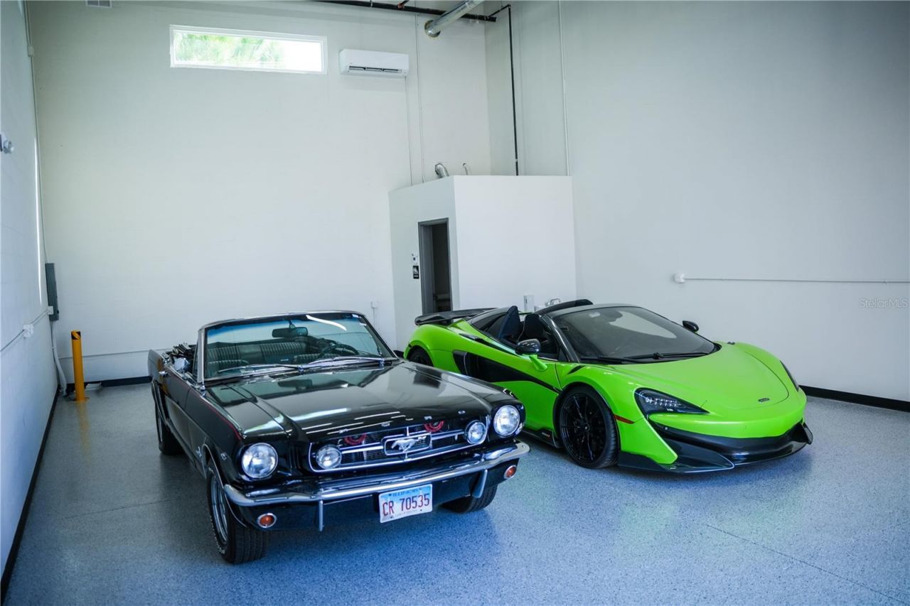 2051 Gandy Boulevard N, Unit 400, Saint Petersburg, FL 33702 Photo