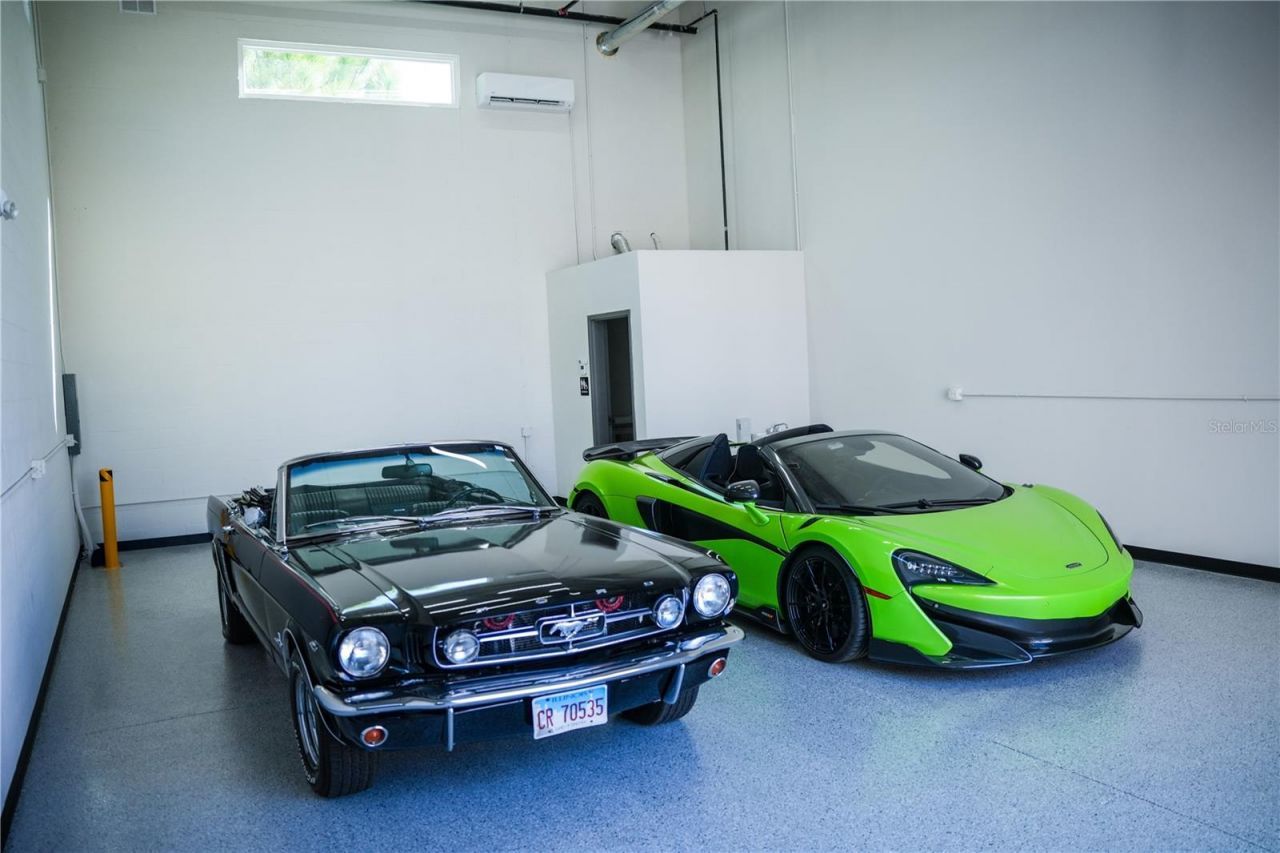 2051 Gandy Boulevard N, Unit 400, Saint Petersburg, FL 33702 Photo