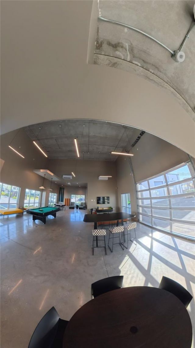 2051 Gandy Boulevard N, Unit 400, Saint Petersburg, FL 33702 Photo