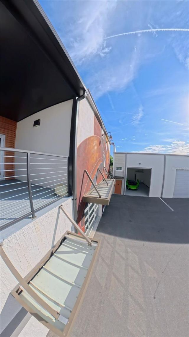 2051 Gandy Boulevard N, Unit 400, Saint Petersburg, FL 33702 Photo