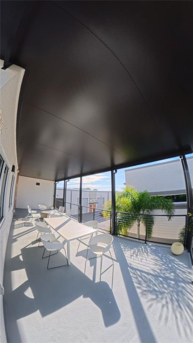 2051 Gandy Boulevard N, Unit 400, Saint Petersburg, FL 33702 Photo