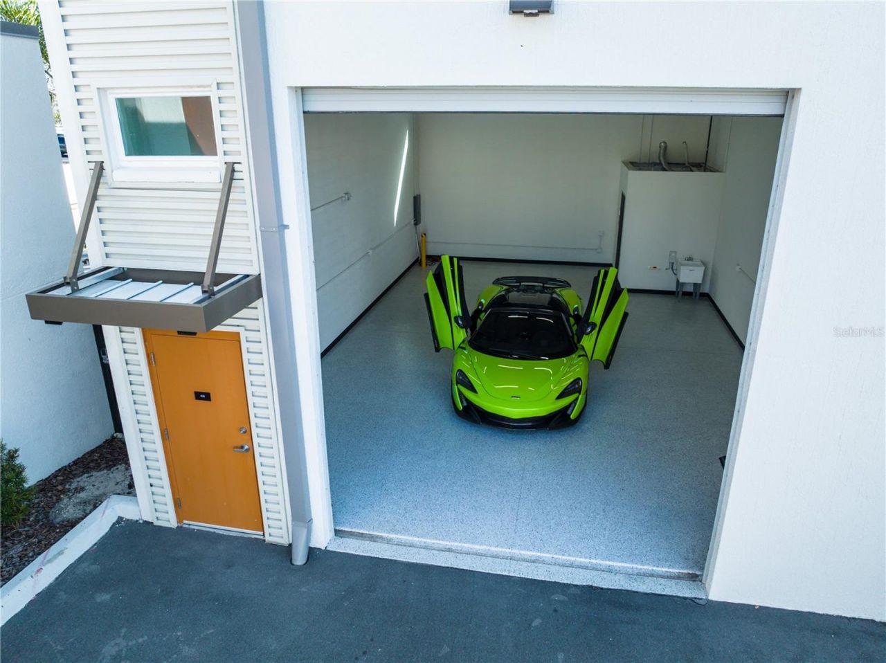 2051 Gandy Boulevard N, Unit 400, Saint Petersburg, FL 33702 Photo