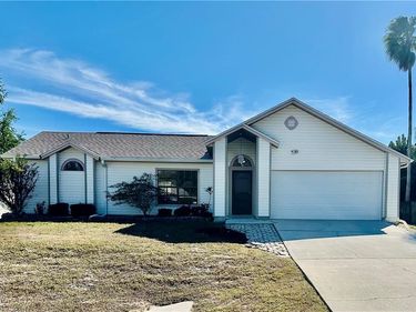 9108 Caloosa RD, FORT MYERS, FL 33967