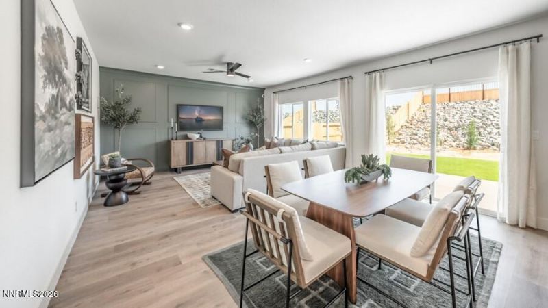 518 Daisy Fay Way, Carson City, NV 89705 Photo