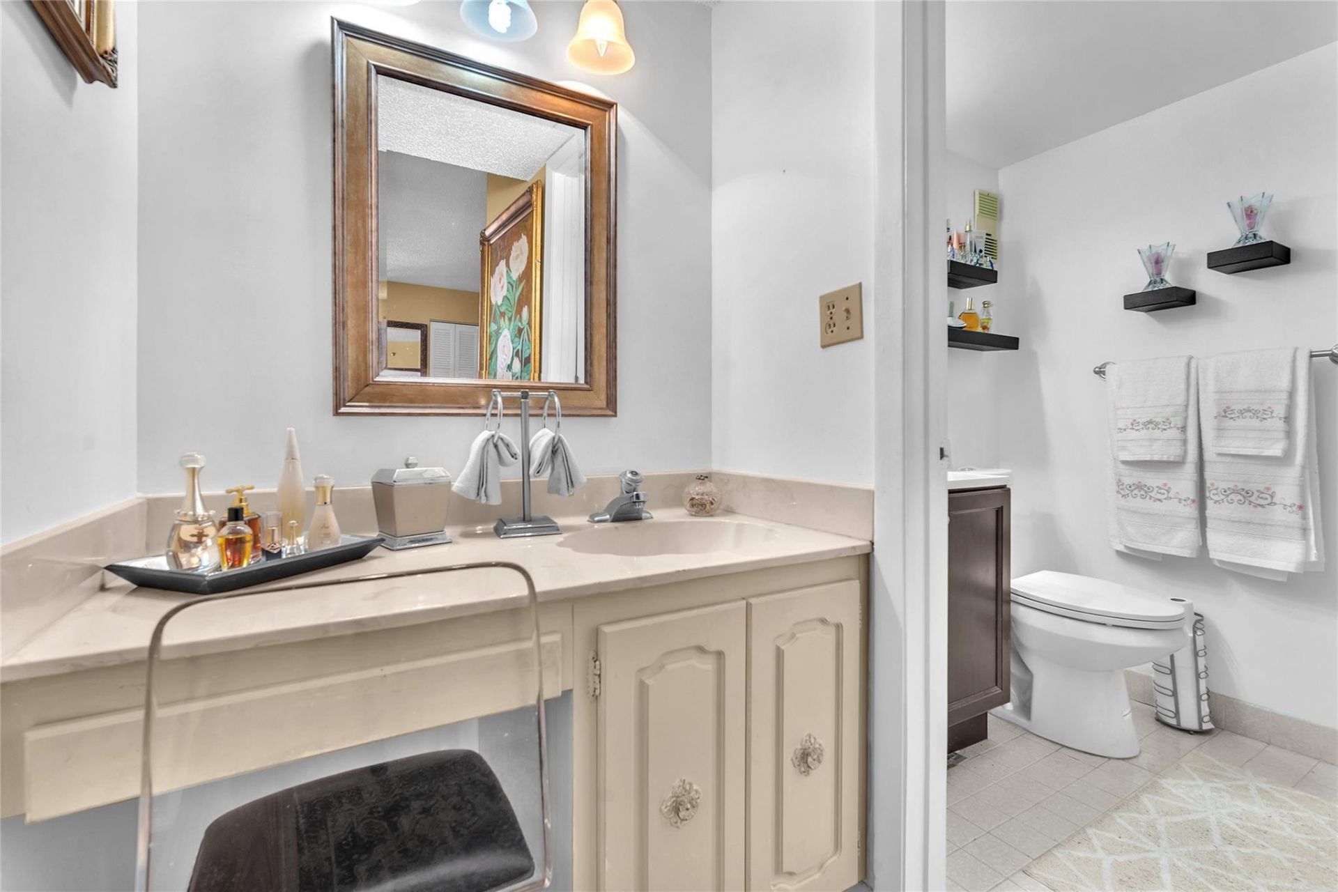 3910 Inverrary Boulevard, Unit 308-B, Lauderhill, FL 33319 Photo