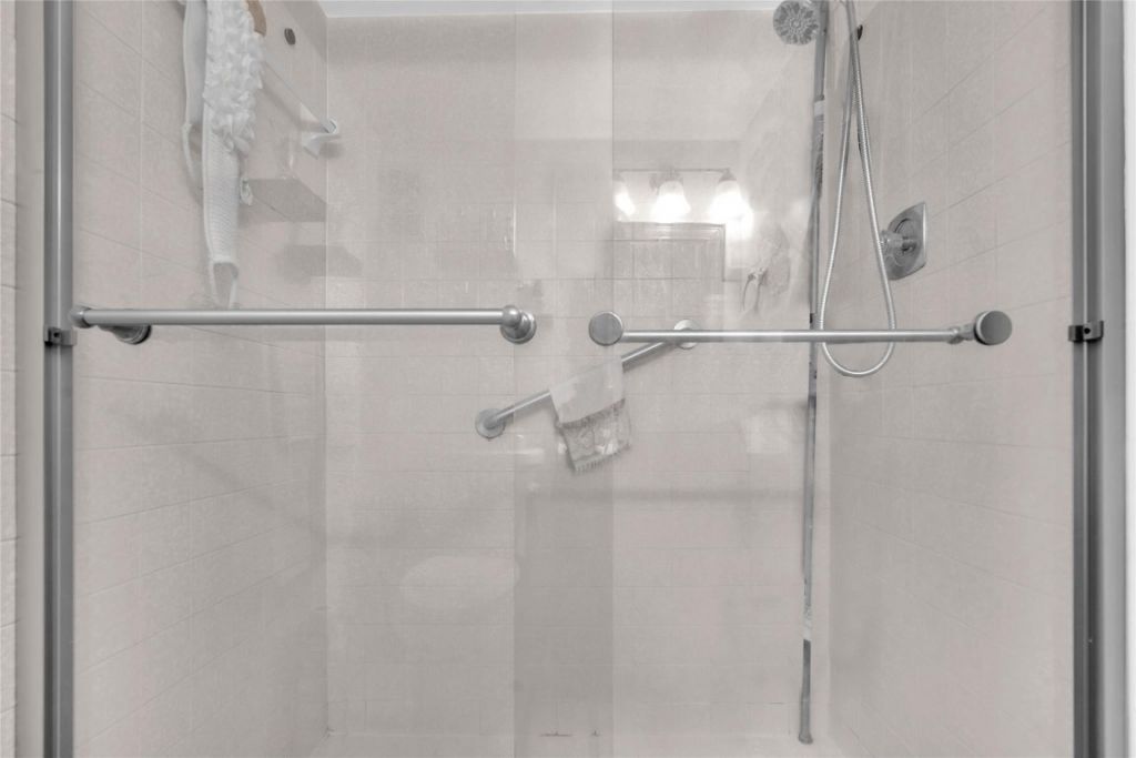 3910 Inverrary Boulevard, Unit 308-b, Lauderhill, FL 33319 Photo