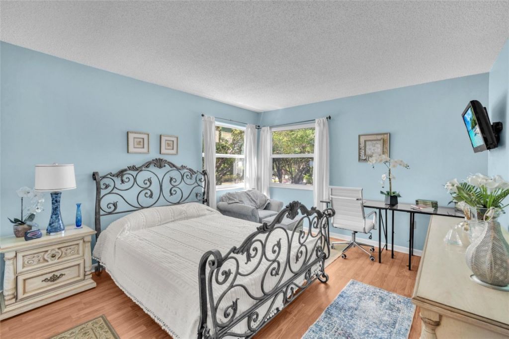 3910 Inverrary Boulevard, Unit 308-b, Lauderhill, FL 33319 Photo