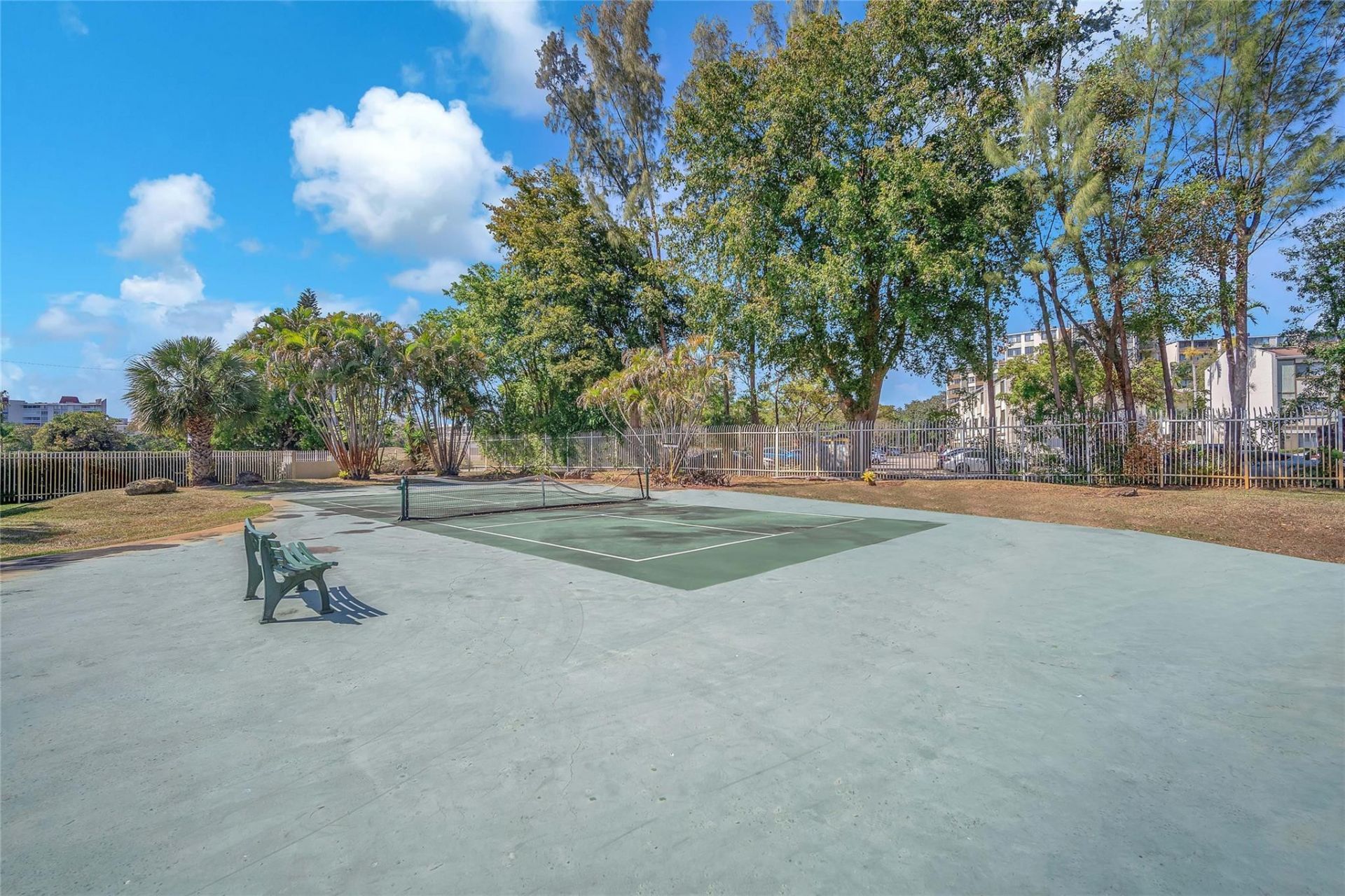 3910 Inverrary Boulevard, Unit 308-B, Lauderhill, FL 33319 Photo