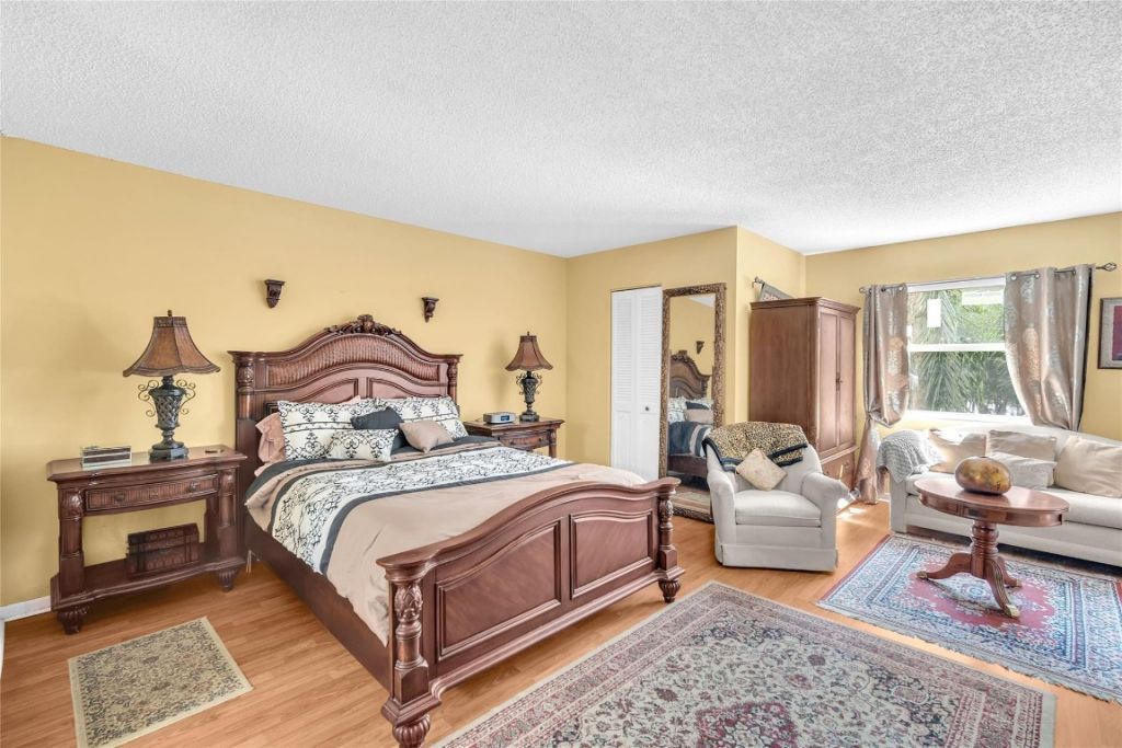 3910 Inverrary Boulevard, Unit 308-b, Lauderhill, FL 33319 Photo