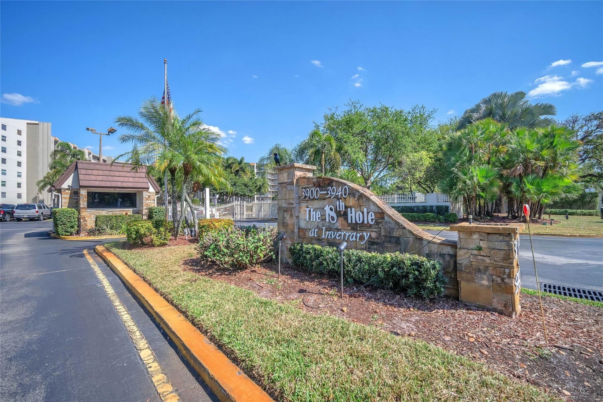 3910 Inverrary Boulevard, Unit 308-B, Lauderhill, FL 33319 Photo
