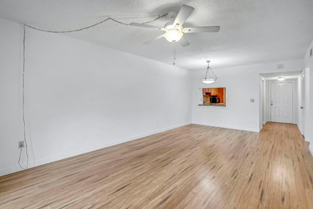 9872 Marina Boulevard, Unit 1417, Boca Raton, FL 33428 Photo