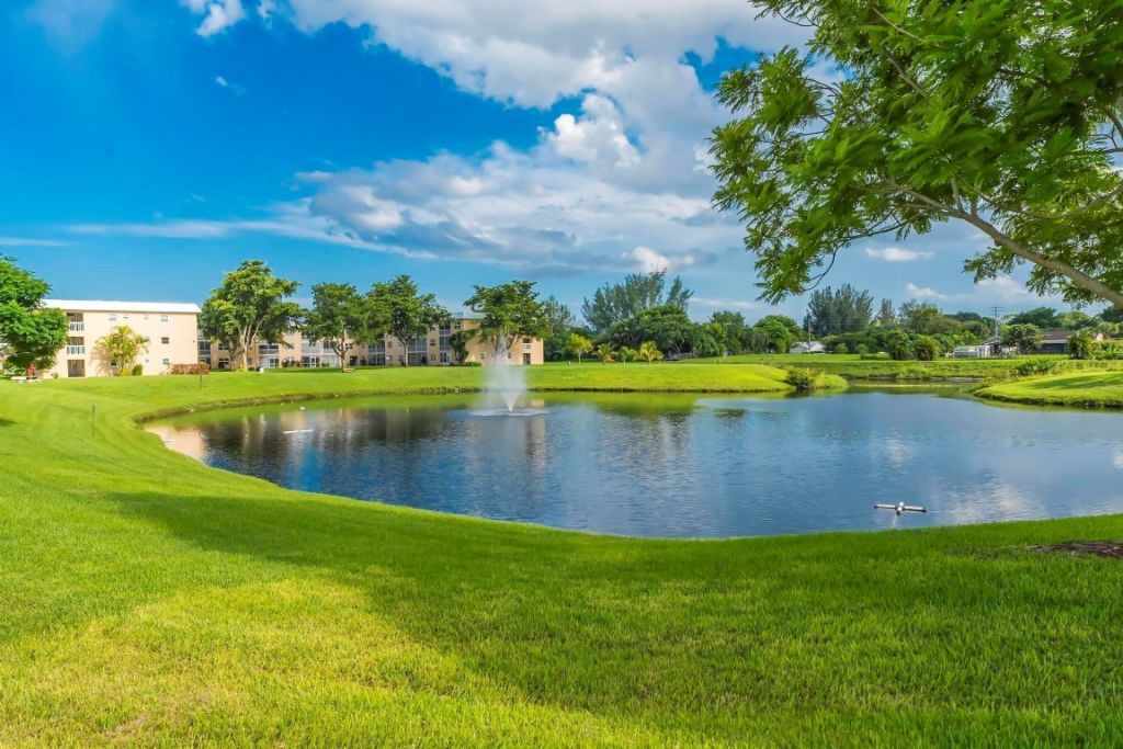 9872 Marina Boulevard, Unit 1417, Boca Raton, FL 33428 Photo