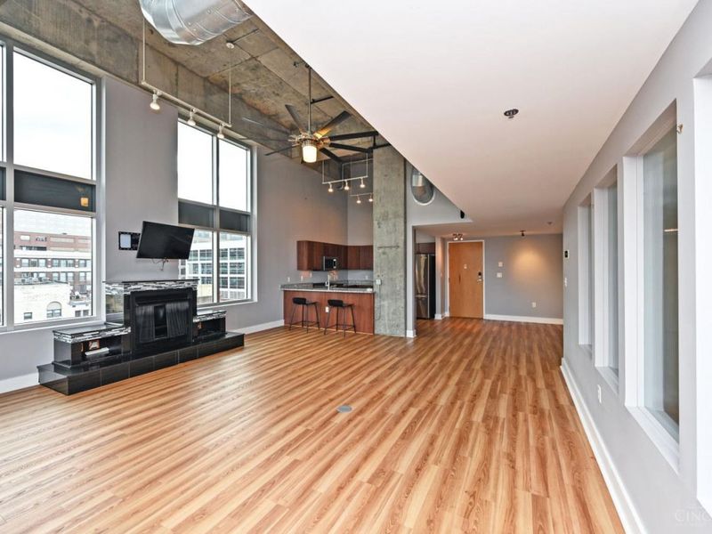 353 W Fourth Street, Unit 600, Cincinnati, OH 45202 Photo 18