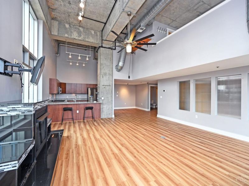 353 W Fourth Street, Unit 600, Cincinnati, OH 45202 Photo 19