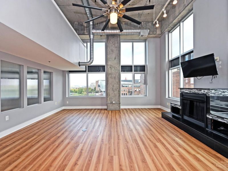 353 W Fourth Street, Unit 600, Cincinnati, OH 45202 Photo 2