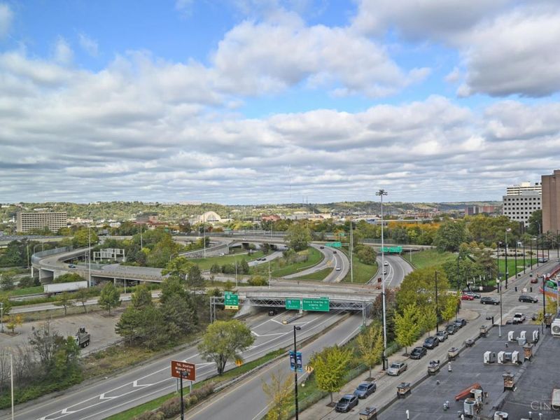 353 W Fourth Street, Unit 600, Cincinnati, OH 45202 Photo 22