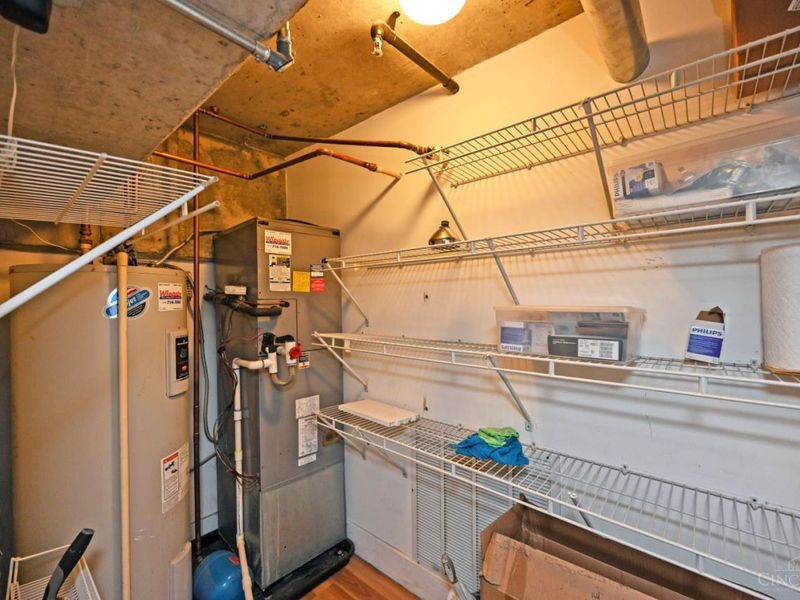 353 W Fourth Street, Unit 600, Cincinnati, OH 45202 Photo 23