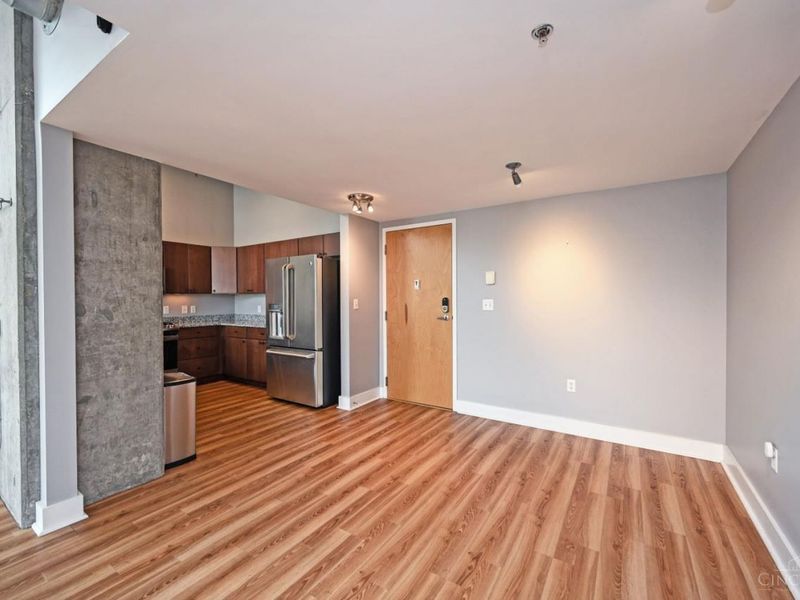 353 W Fourth Street, Unit 600, Cincinnati, OH 45202 Photo 3