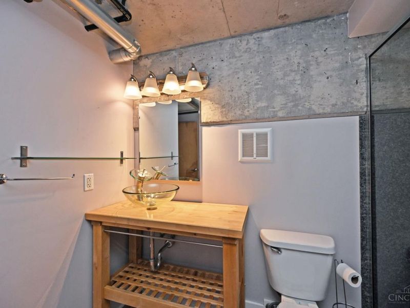 353 W Fourth Street, Unit 600, Cincinnati, OH 45202 Photo 38