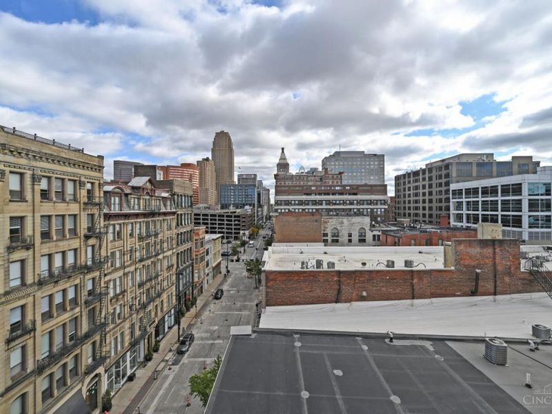 353 W Fourth Street, Unit 600, Cincinnati, OH 45202 Photo 8