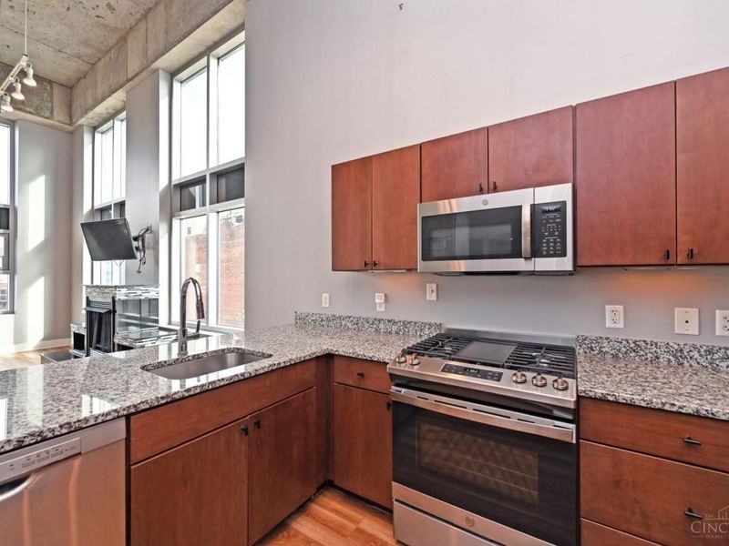 353 W Fourth Street, Unit 600, Cincinnati, OH 45202 Photo 9