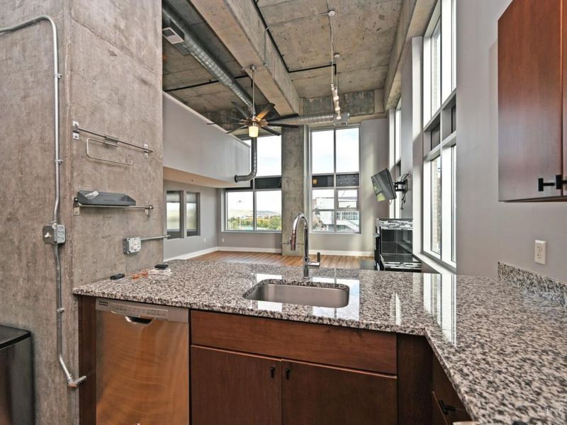 353 W Fourth Street, Unit 600, Cincinnati, OH 45202 Photo 9