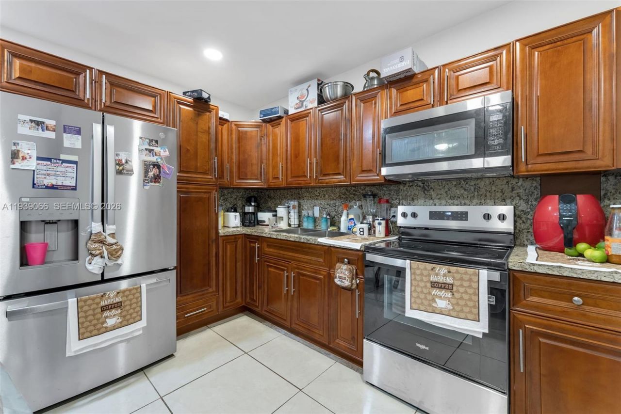 13493 NW 8th Ave, North Miami, FL 33168 Photo