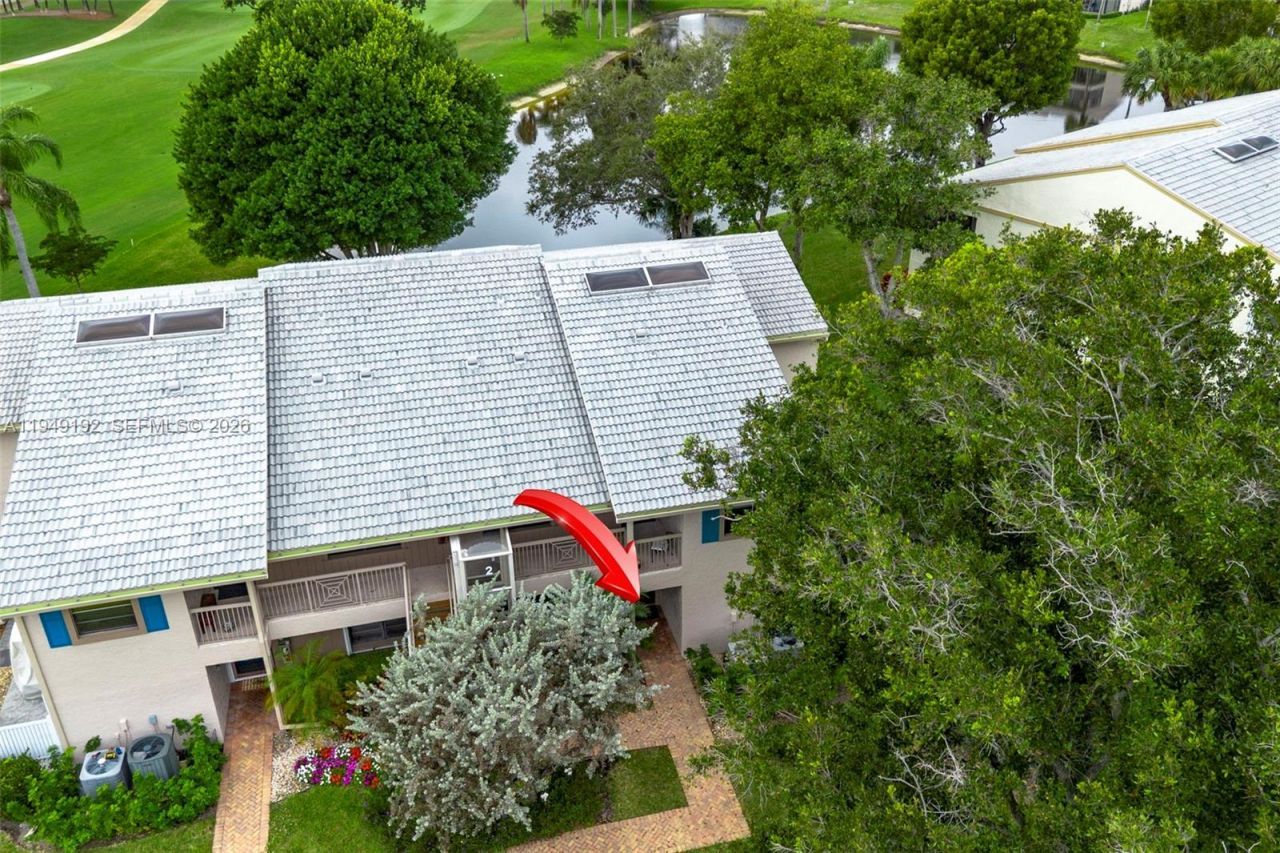 2 Eastgate Dr, Unit C, Boynton Beach, FL 33436 Photo