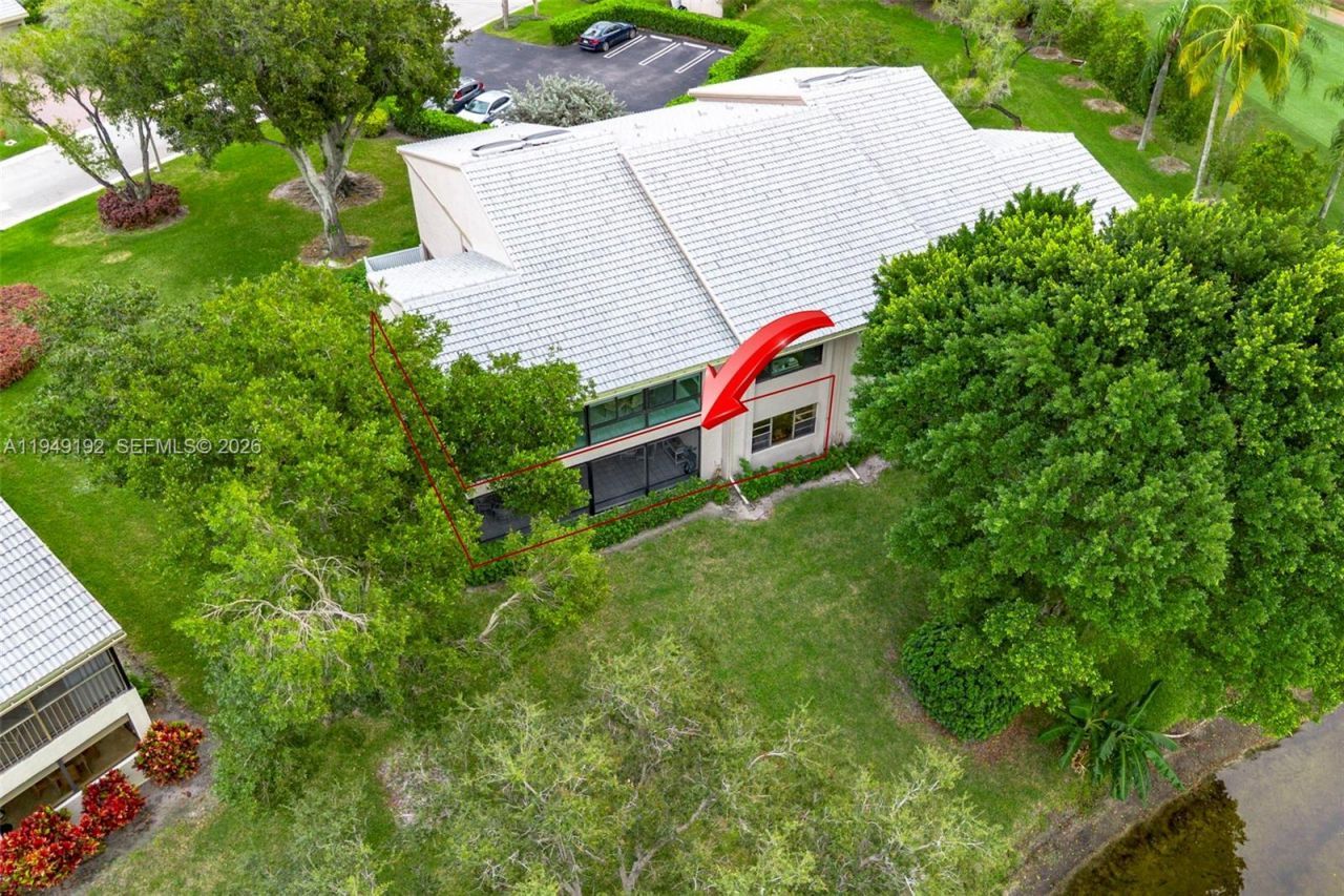 2 Eastgate Dr, Unit C, Boynton Beach, FL 33436 Photo