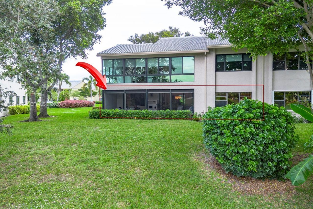 2 Eastgate Dr, Unit C, Boynton Beach, FL 33436 Photo