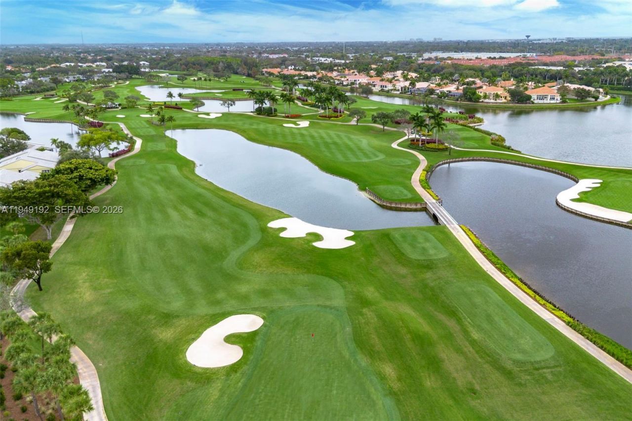 2 Eastgate Dr, Unit C, Boynton Beach, FL 33436 Photo