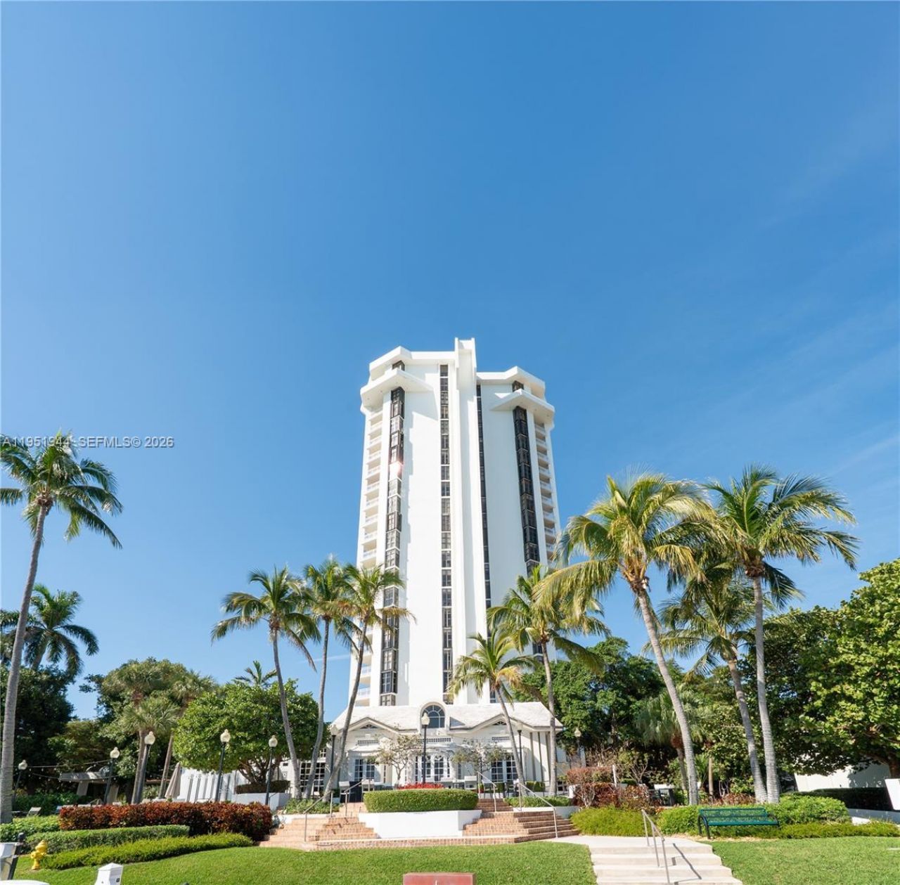 4000 Towerside Ter, Unit 1704, Miami, FL 33138 Photo