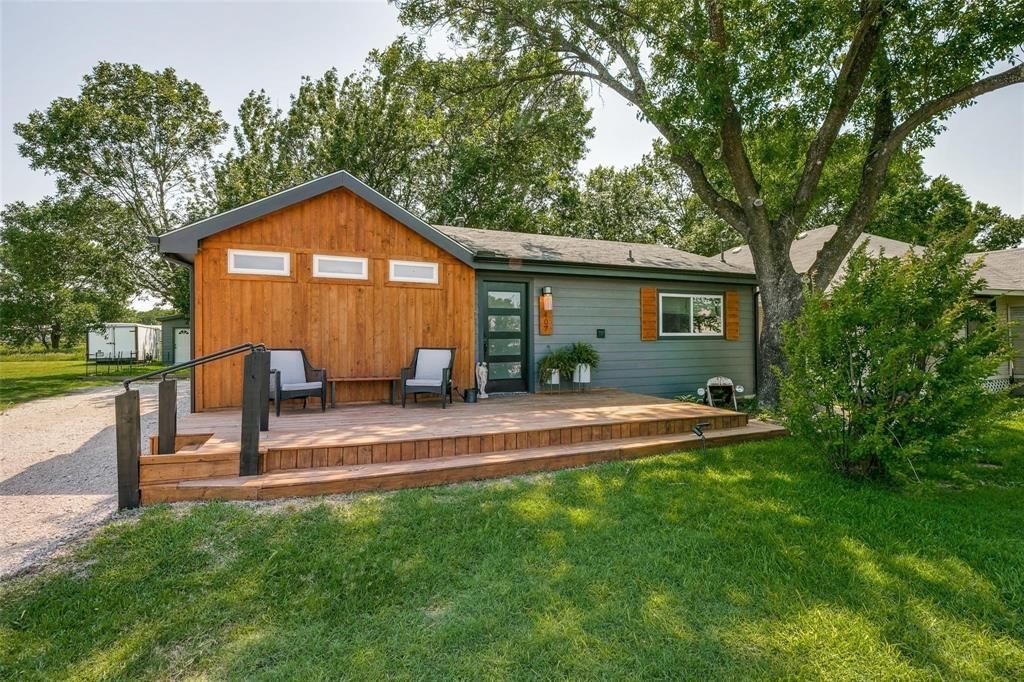 407 E Broad Street, Forney, TX 75126 Main Photo