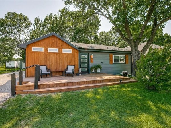 407 E Broad Street, Forney, TX 75126